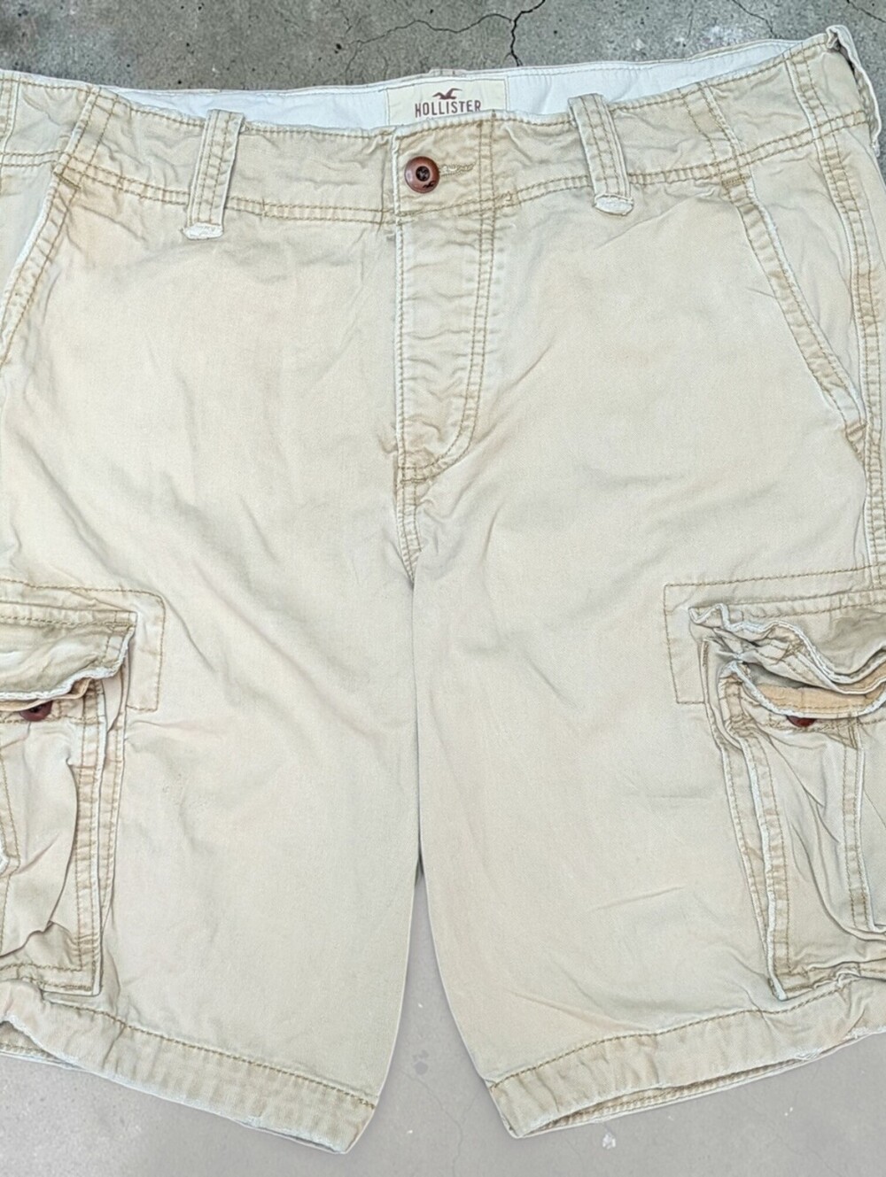 Vintage Y2K Baggy Cargo Shorts Hollister Beige Tan 2000s Skater Core Size 36W